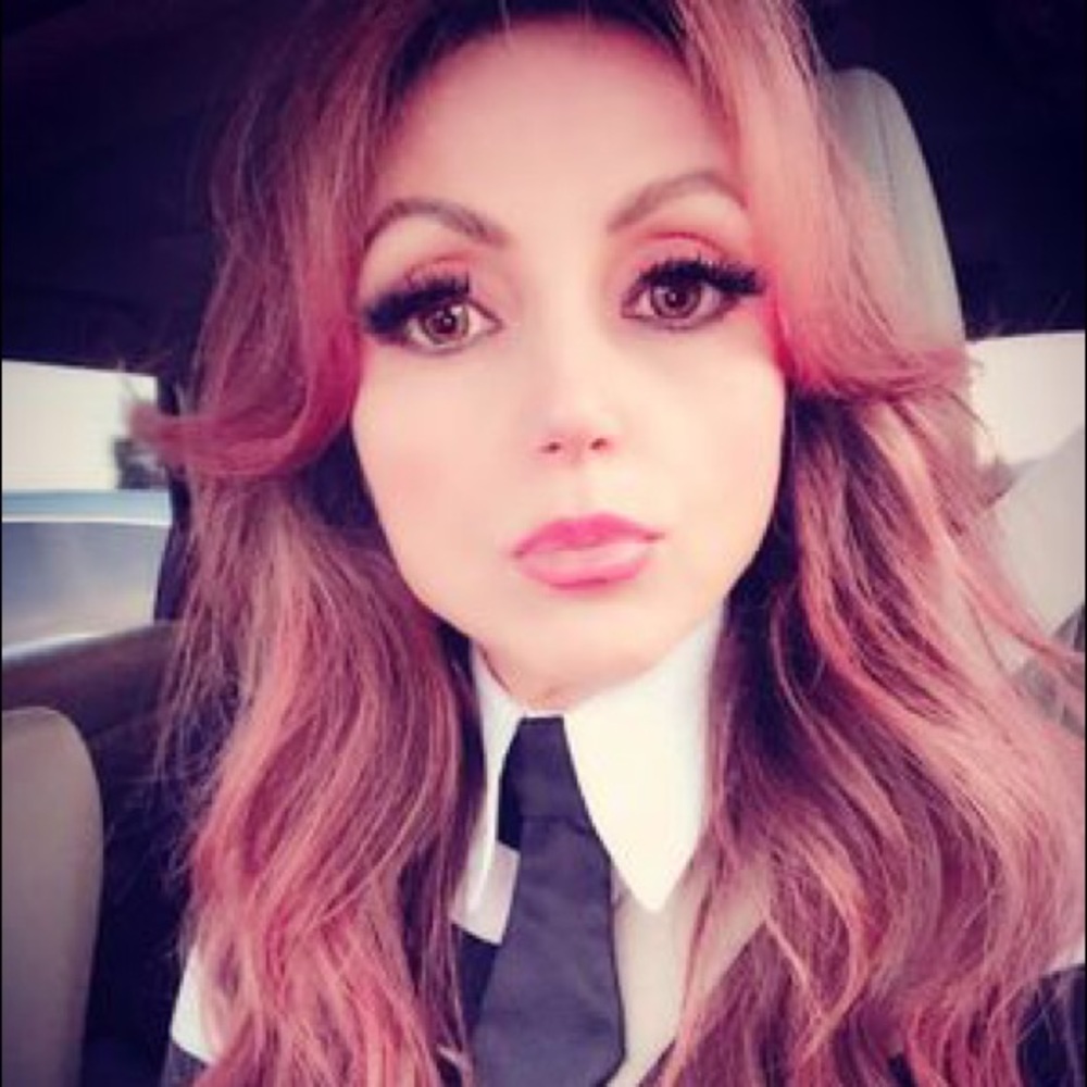 Meet your Posher, Annie